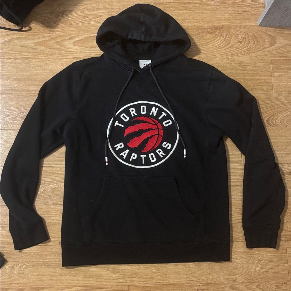 NBA Official Licensed Toronto raptors hoodie - small